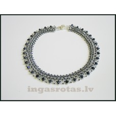 Kaklarota ar Swarovski kristāliem Kaklarota ar Swarovski kristāliem
